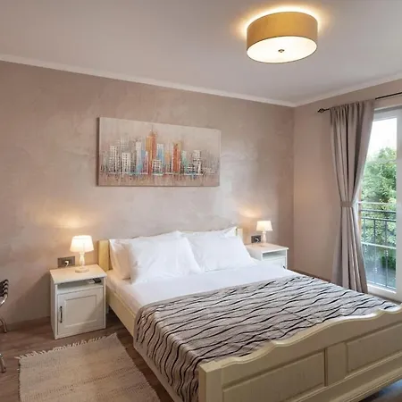 In With Swimming Pool * Gostinjac