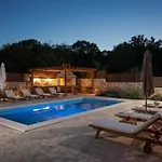 In With Swimming Pool *